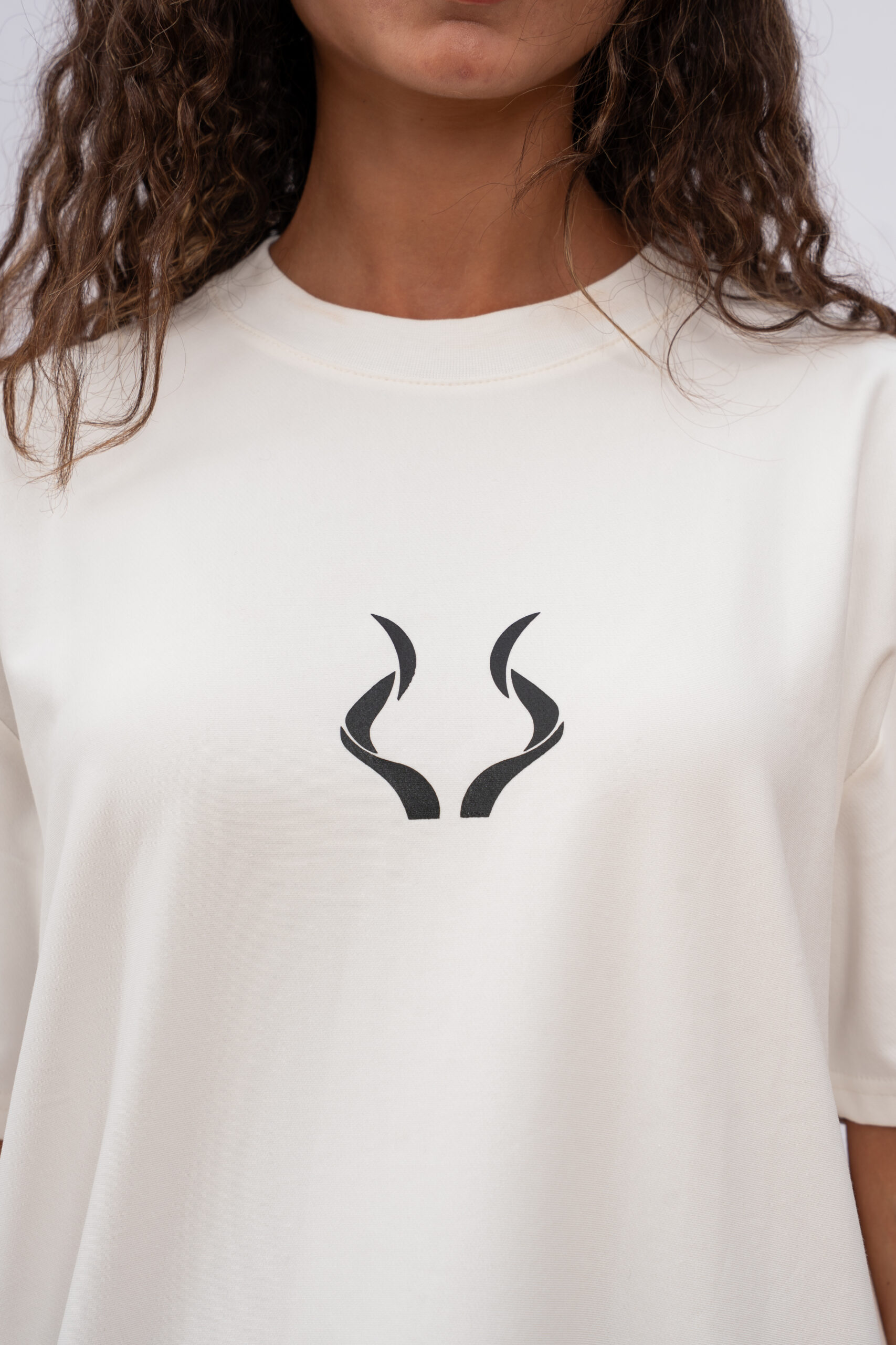 Oversized Toro White - Image 2